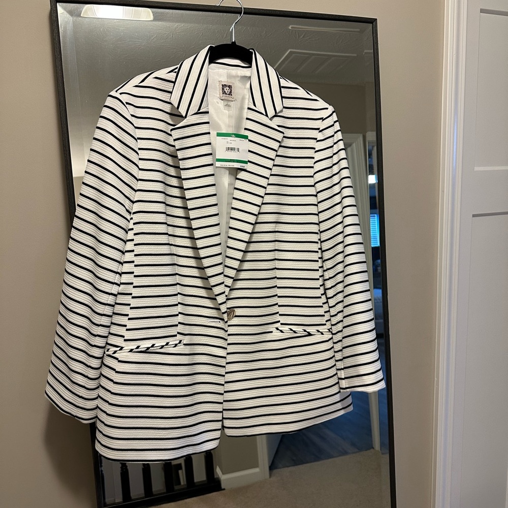 NWT Anne Klein Blazer Size Large